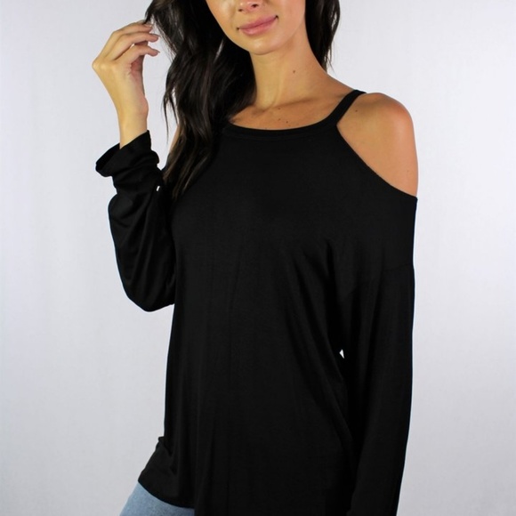 🔥JUST IN💥 Women's long sleeve, cold shoulder top - Picture 1 of 2